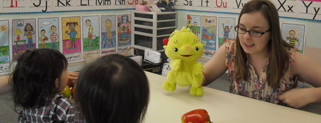 ワシントン外語学院 子供英会話科 授業風景